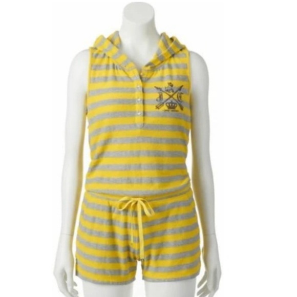 Juicy Couture Terry Cloth Yellow Striped Romper – Y2K & 90s Style Size M L - Picture 1 of 7